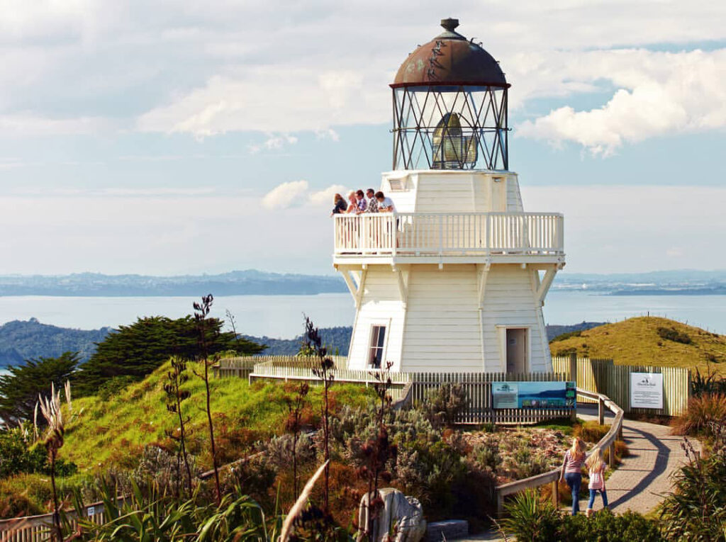 Manukau Heads Lighthouse
