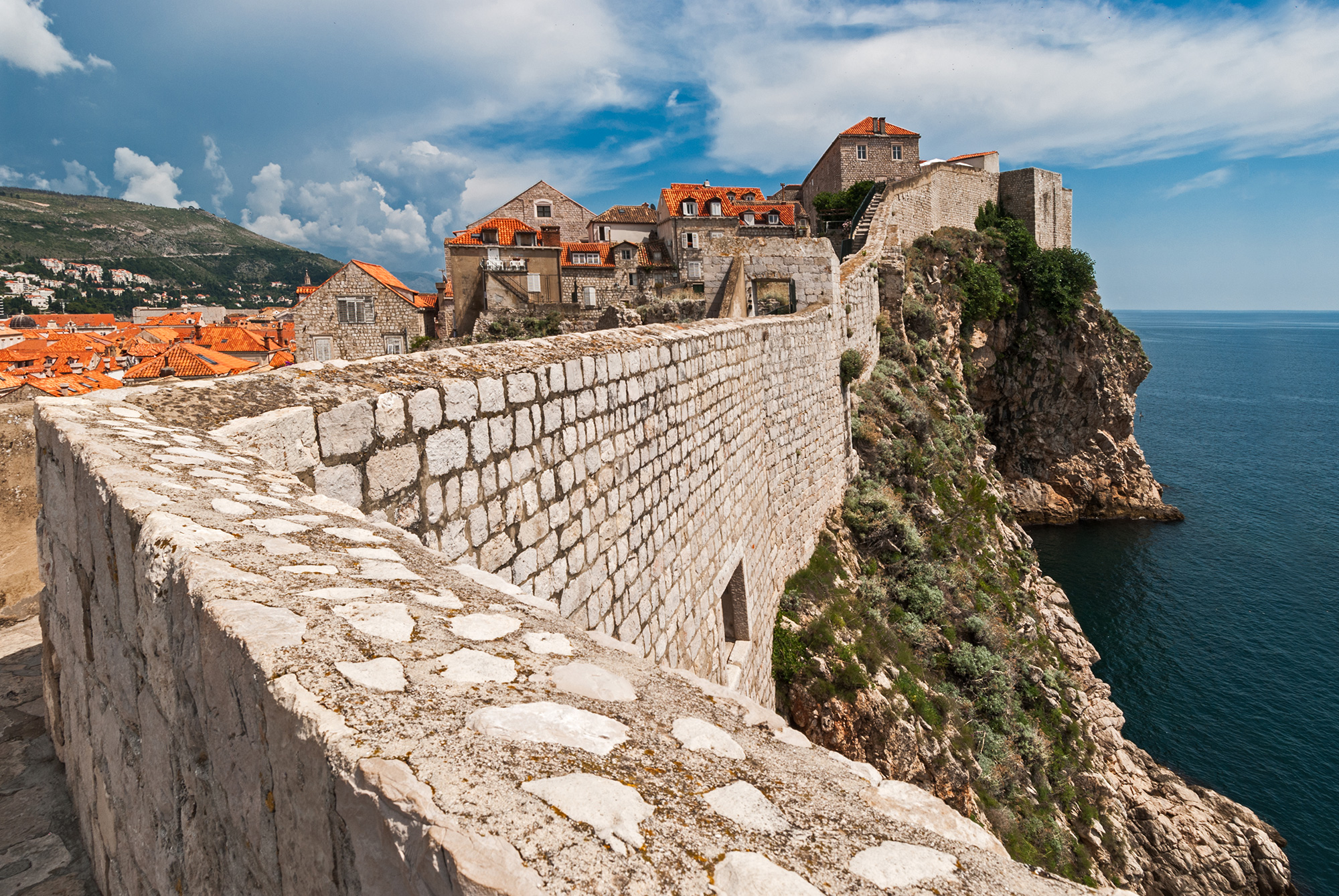 Walls of Dubrovnik Walls of Dubrovnik